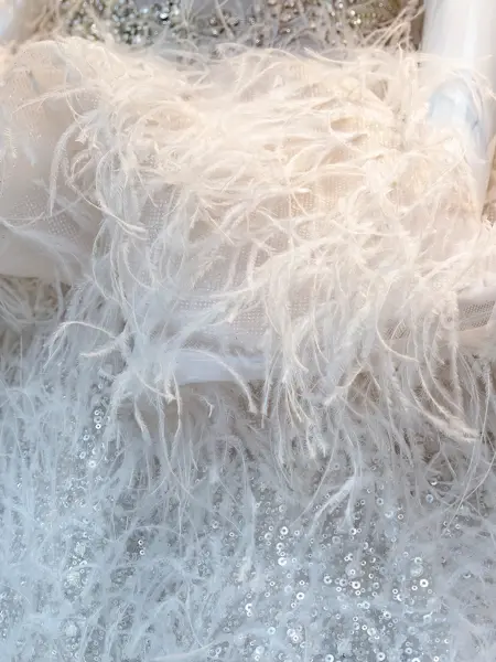 5_sikre_klesvalg_for_sesongen_fjaerskjort_4.3