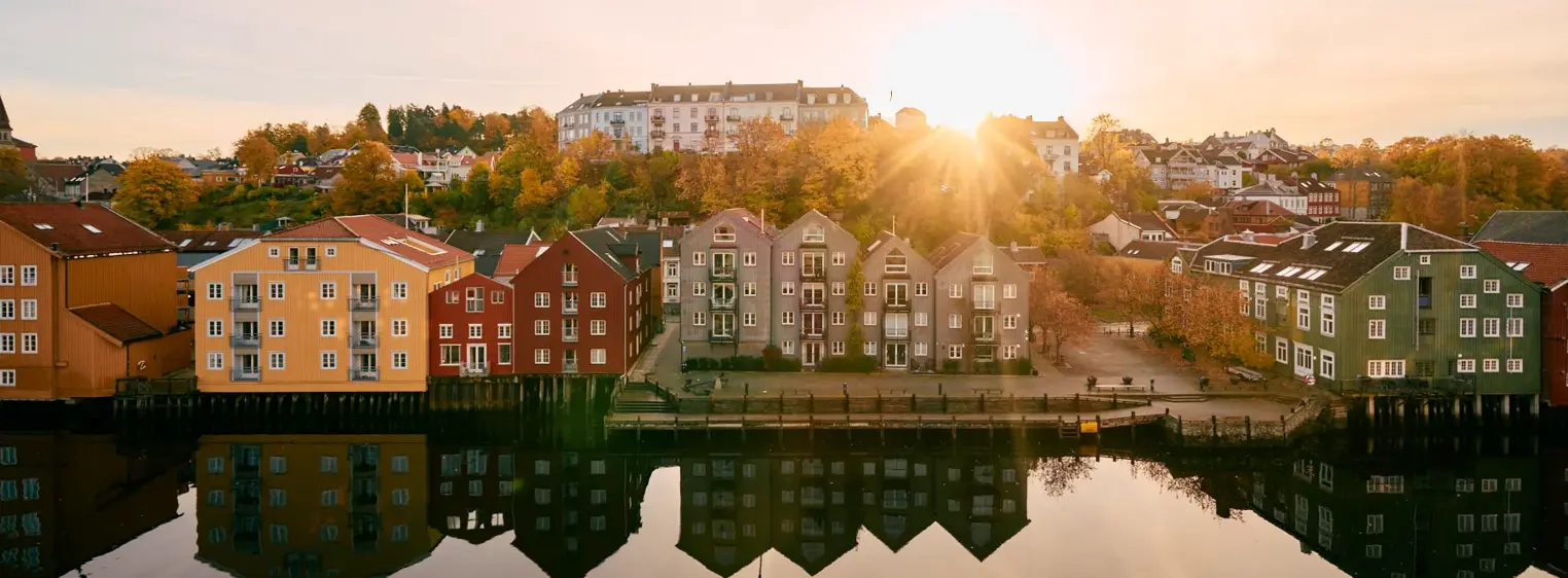Flott utsikt over Nidelva fra kontoretasjen 