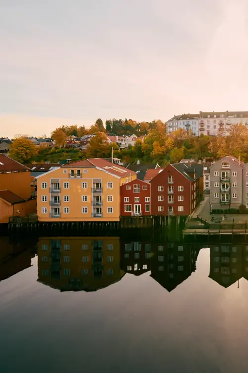 Flott utsikt over Nidelva fra kontoretasjen 