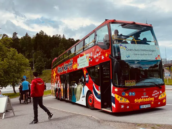 sightseeing buss