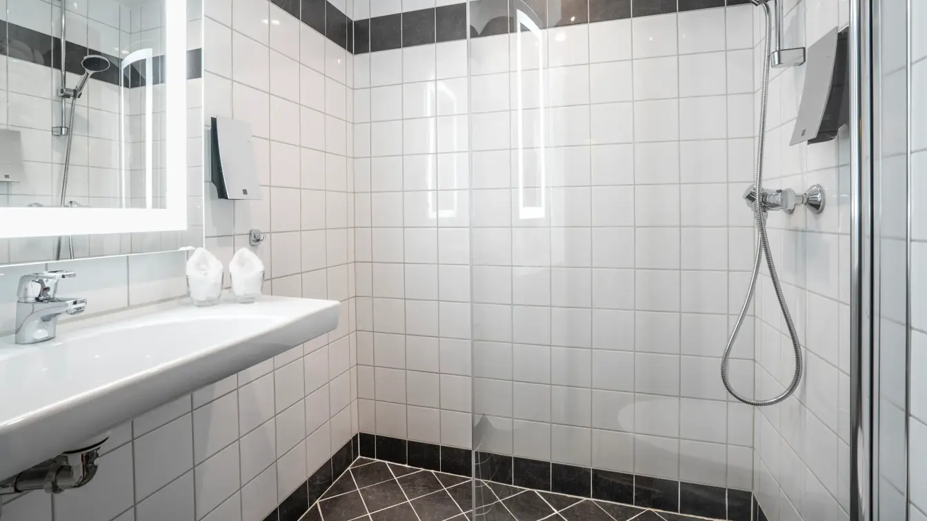 Thon_Hotel_Europa_standard_singel_bad