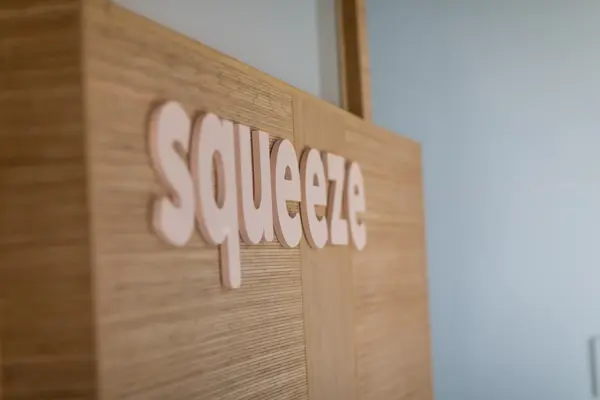 Squeeze logo