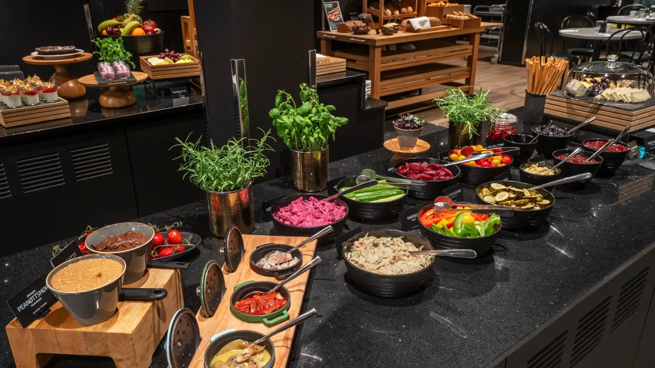 Thon_Hotel_Bronnoysund_Frokost