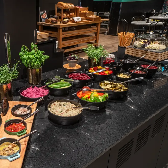 Thon_Hotel_Bronnoysund_Frokost