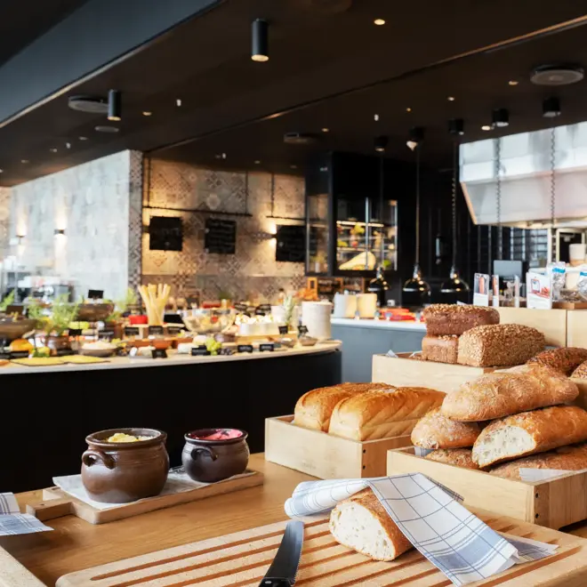 Brødbuffet på frokostbuffet på Thon Hotel Kirkenes