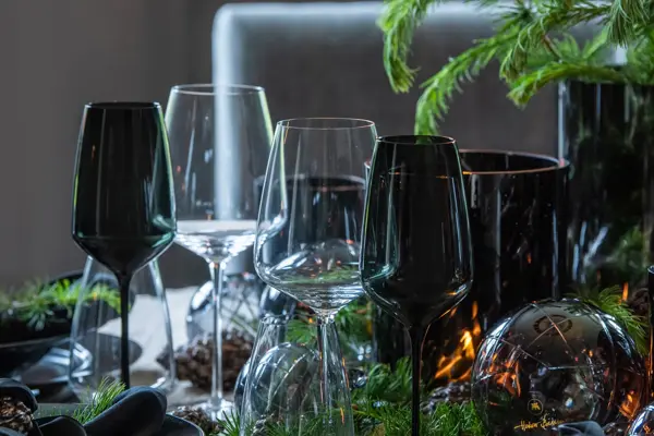 bord dekket til julemiddag