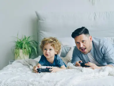 Gaming bilder familie og barn