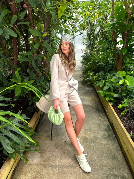 Årets sommermote til dame