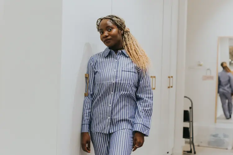 Et komfortabelt antrekk er et must i romjulen. Senk skuldrene og nyt romjulen i deilig loungewear. 