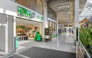 Foto av inngangen til Kiwi inne i Grønland Basar