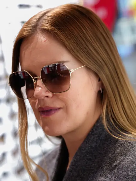 Synsam Solbriller gullstenger 4000-1