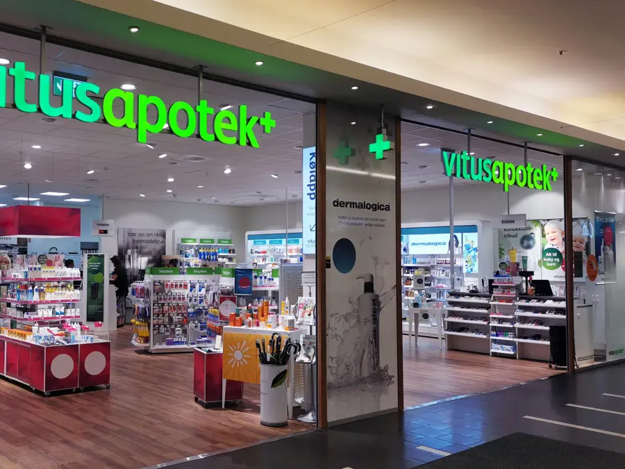 Butikkfasaden til Vitus apotek på Jessheim Storsenter