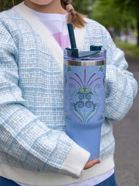 Bilde av barn i klær til skolestart