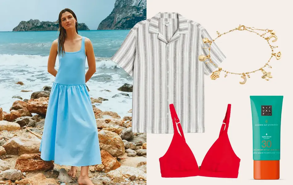 Dame i blå kjole på stranden, stripete linskjorte, armbånd med anheng, rød bikinitopp og solkrem.