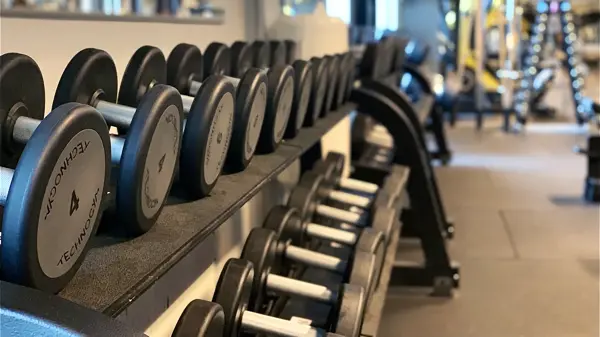 Stativ med vekter 