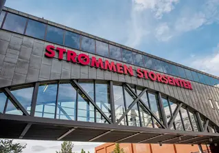 Bilde av skiltet på forsiden til Strømmen Storsenter