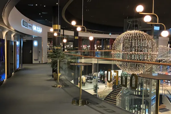 Inngangspartiet til Oden kino på AMFI Moa