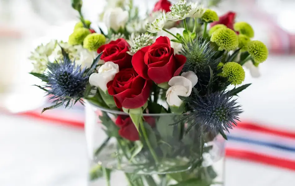 Blomster og pynt fra Mester Grønn