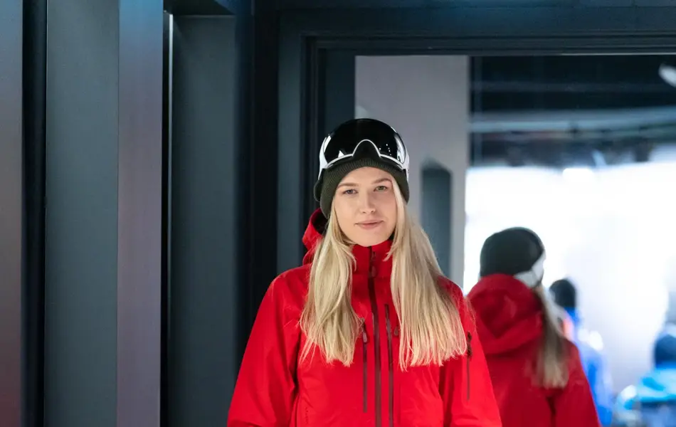 Norrøna  lue 499 bukse 6399 jakke 6999-Ulltrøye 1099 briller 1699-1.jpg