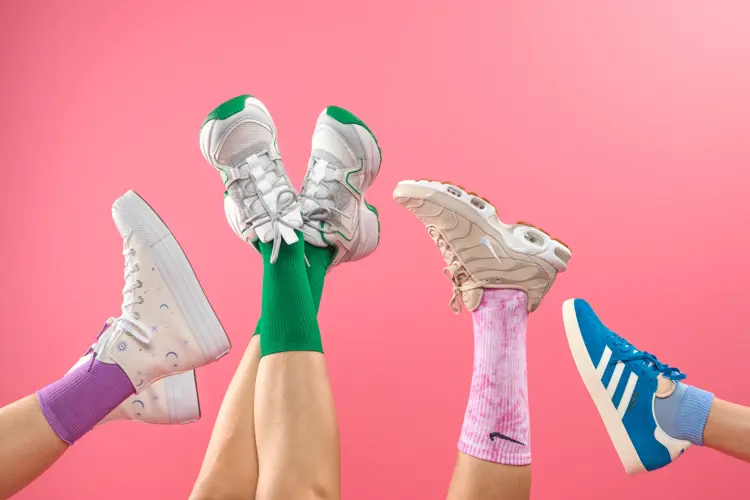 Våren er rett rundt hjørnet og vi er klare for en lang periode i sneakers! 