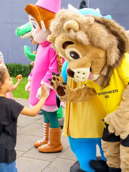 Vågsbygd-dagene amfi vågsbygd kjøpesenter årets kjøpesenter løvemaskot