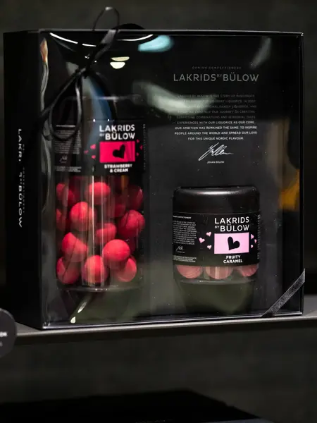 Sjokolade og kort til mor på morsdagen 