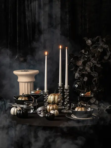 Tildekket bord til halloween