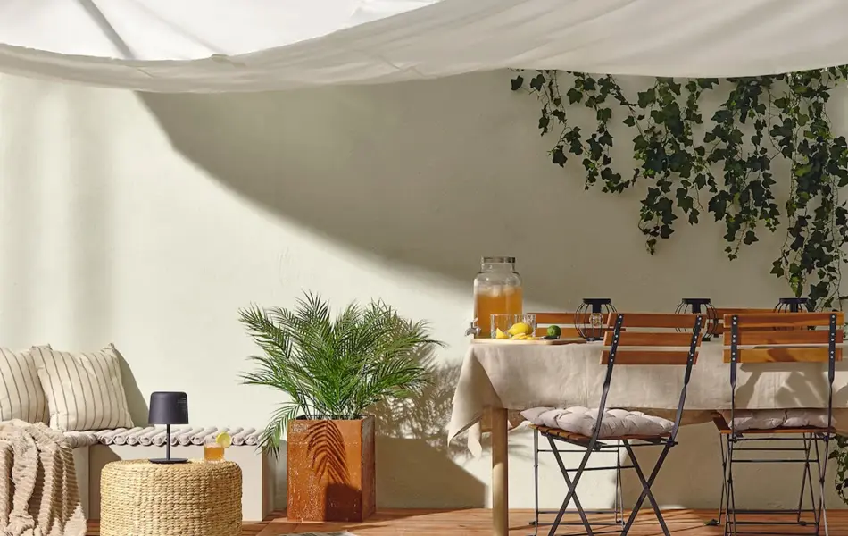 Solskjerming på en terrasse