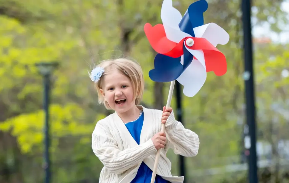Barnas 17 mai antrekk og klær
