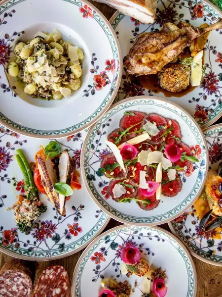 Flere retter på fat