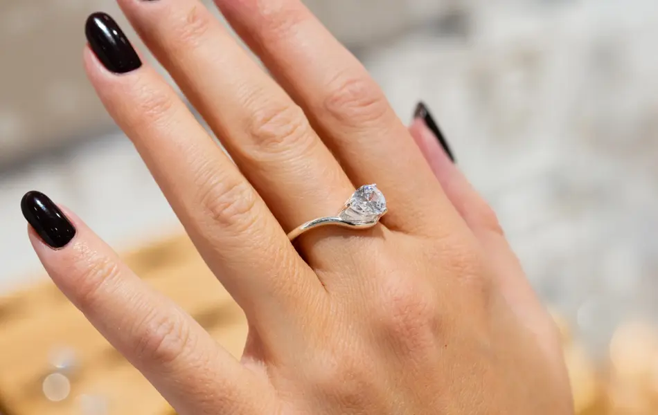 Glitter ring med bølger og en sten 599-1-Edit