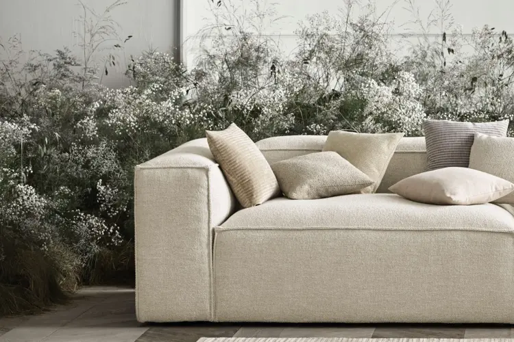 Velkommen til sommersalg hos Bolia. 