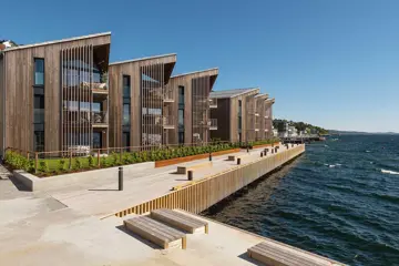 Bildet viser fasaden på boligprosjektet Lehmanns Brygge i Drøbak.