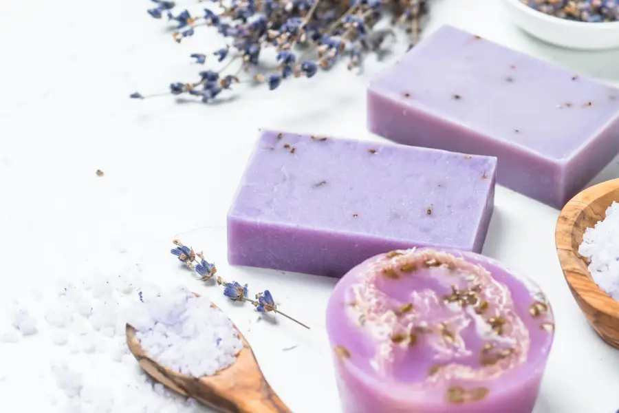 Lilla såper og annen tilbehør