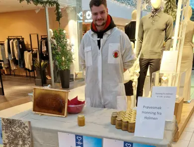 birøkter på stand