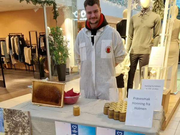 birøkter på stand