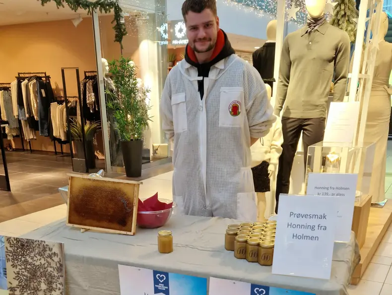 birøkter på stand