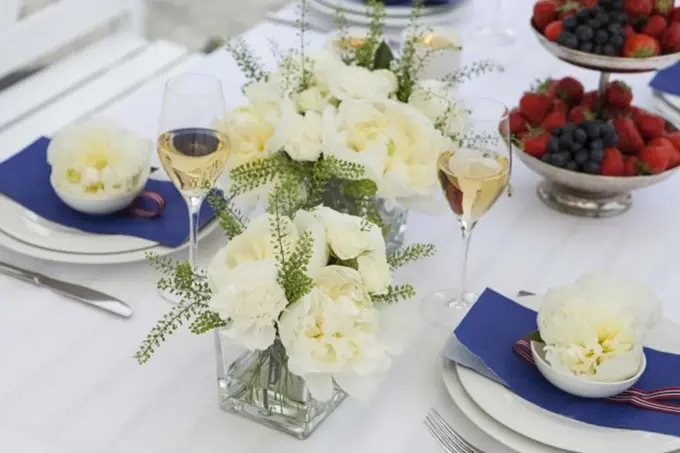 Pyntet bord til 17. mai