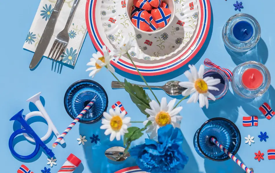 Tildekket bord til 17. mai