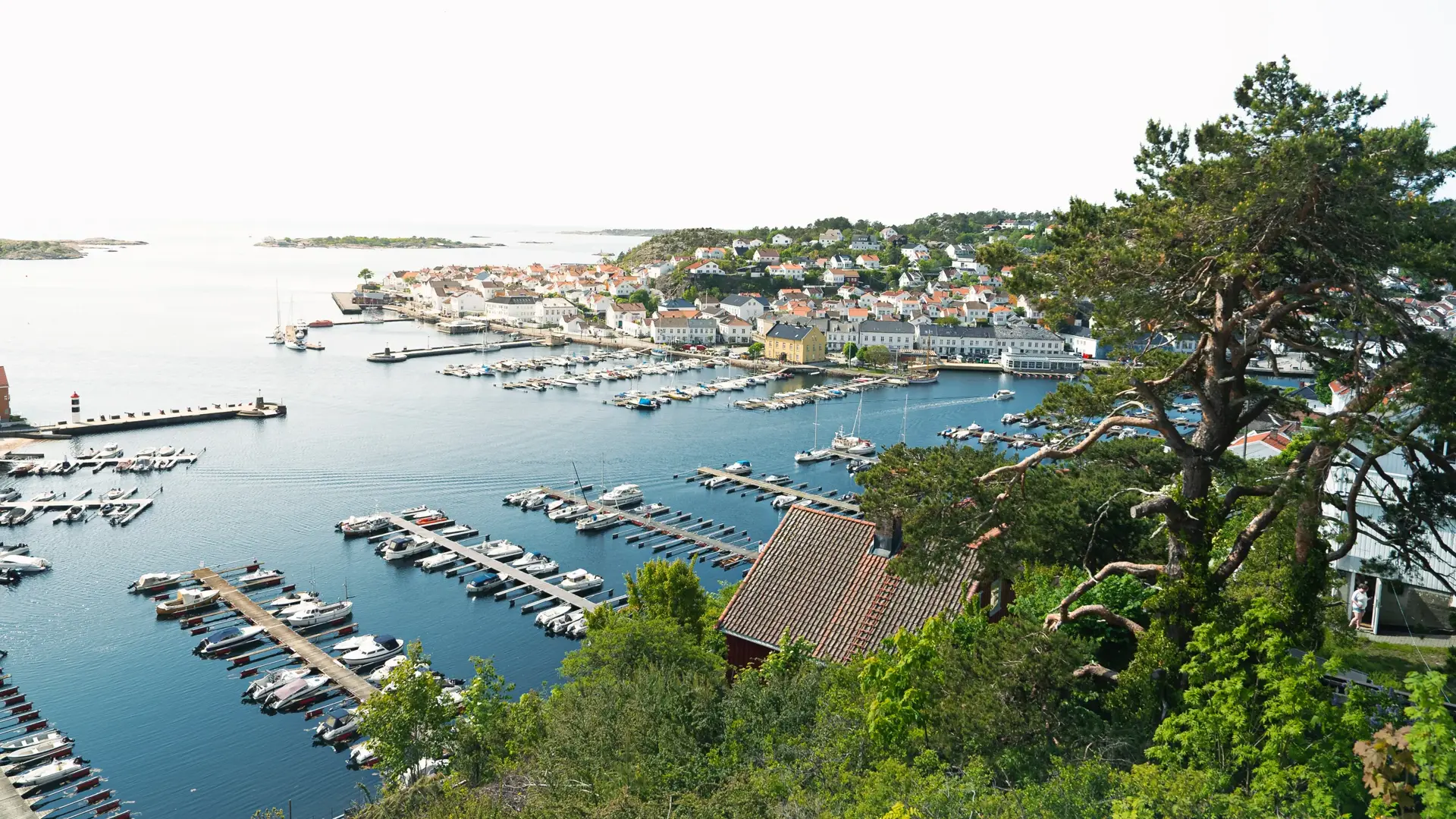 Arendal-Oversikt-Båthavn-Sommer-Sørlandet