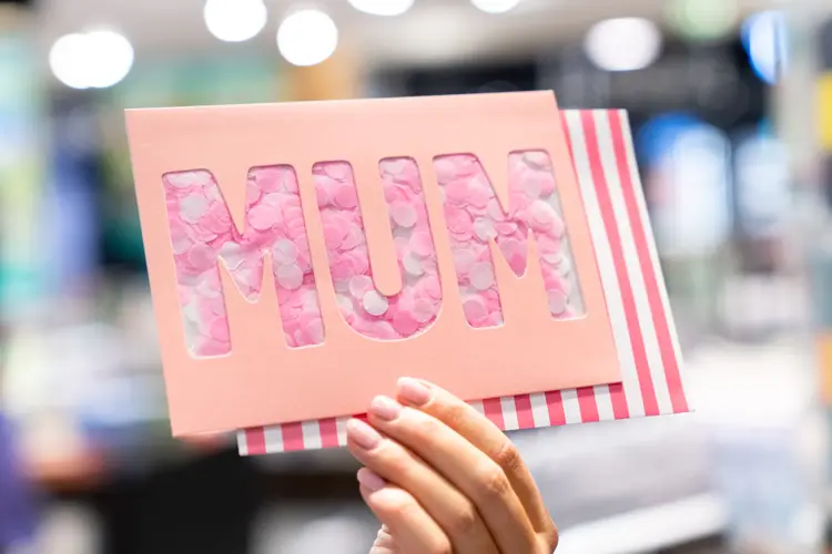 Et koselig kort er det fineste man kan få på morsdagen