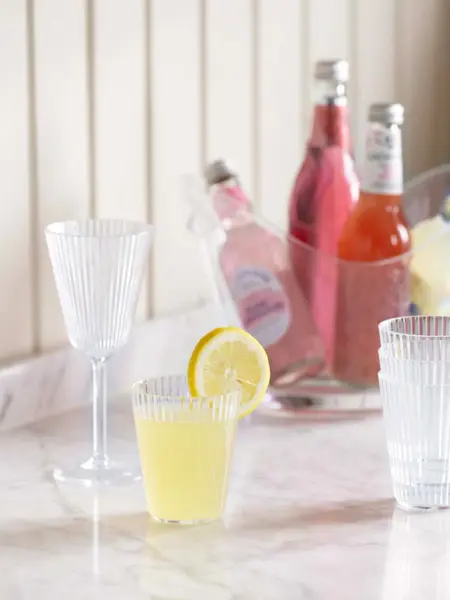 Lemonade i et glass