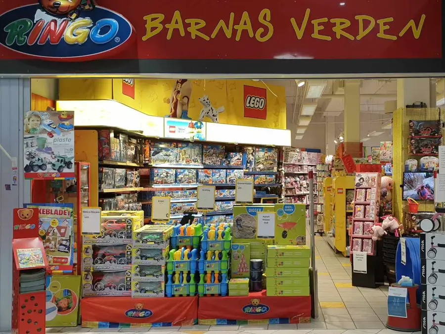 Butikkfasaden til Ringo på Narvik Storsenter