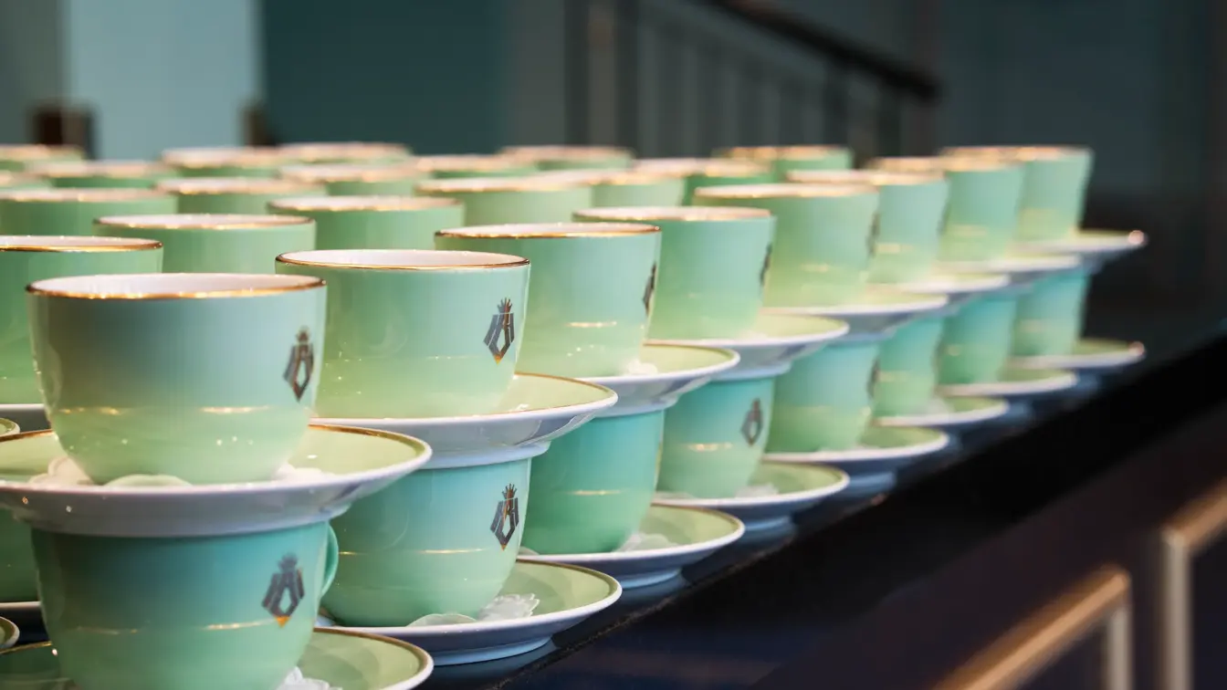 kaffekopper på møtesenteret på Hotel Bristol i Oslo sentrum