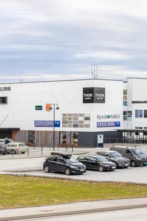 Fasade bilde Thon Senter Florø